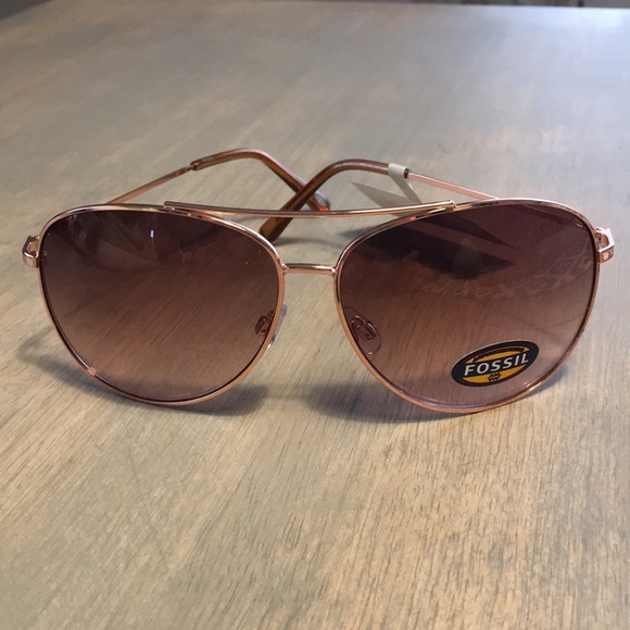 Fossil Accessories - Fossil Aviator Sunglasses - Rose Gold - NWT
